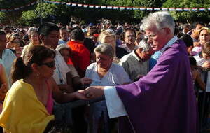 Papa acepta renuncia de monseñor Alfert y sedes vacantes ya son tres - Noticiero Paraguay