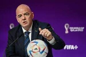 Infantino denunció la “hipocresía” contra el Mundial de Qatar y advirtió: “Los aficionados pueden sobrevivir sin cerveza durante tres horas”