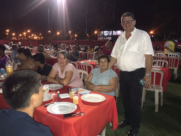 Vecinos de Mboi Ka'e y San Pedro ratifican apoyo a César Rojas