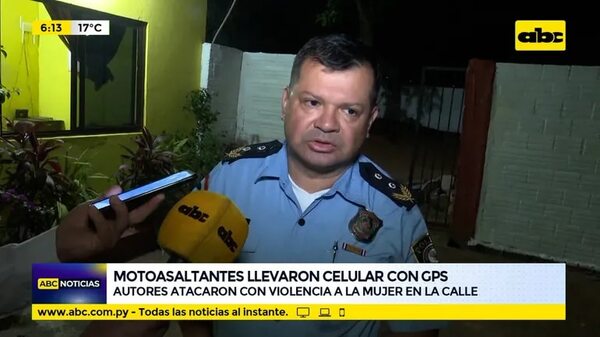 Motoasaltantes llevaron celular con GPS - ABC Noticias - ABC Color