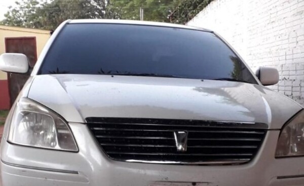 Vehículo hurtado en CDE fue hallado en Hernandarias
