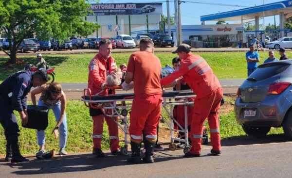 Anciano queda malherido al ser atropellado en la ruta 02