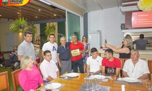 Entregan distinciones a jugadores y directivos del club Gral. Caballero