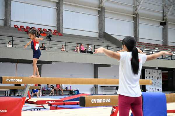 Prosiguen las inscripciones para la práctica de gimnasia en sede de la SND - .::Agencia IP::.