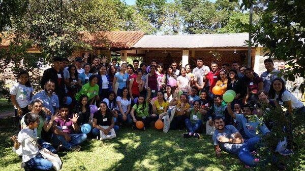 Jóvenes piden oportunidades y un país sin corrupción