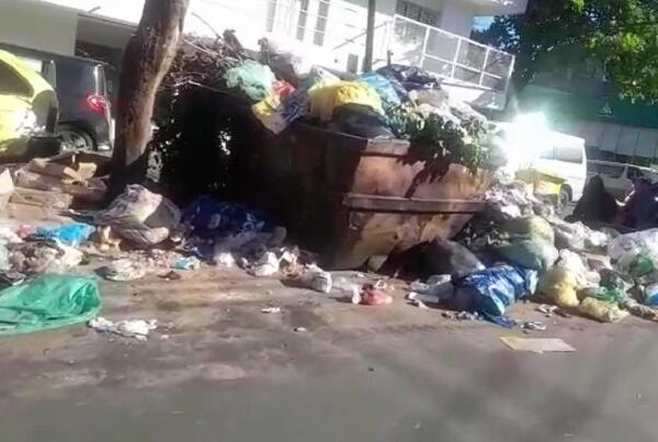Queja ciudadana: avenida Defensores del Chaco, "un asco" - San Lorenzo Hoy