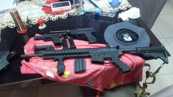 Tres aprehendidos y armas incautadas tras denuncia por disparos en PJC