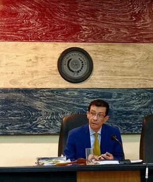 Codehupy condena fallo contra ABC y advierte sobre posible sanción internacional - Nacionales - ABC Color