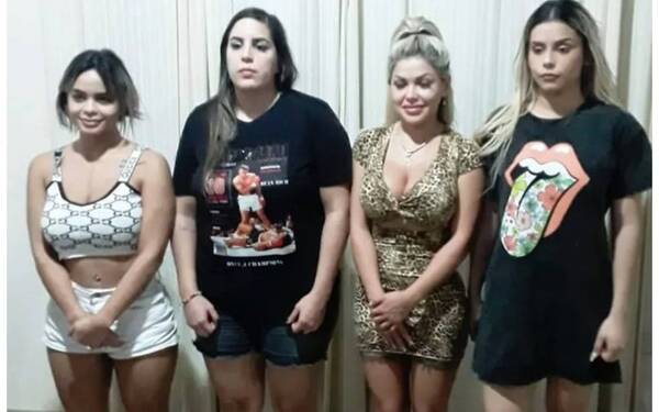 Crónica / Modelo fue pillada en casa de supuestos “narcos”