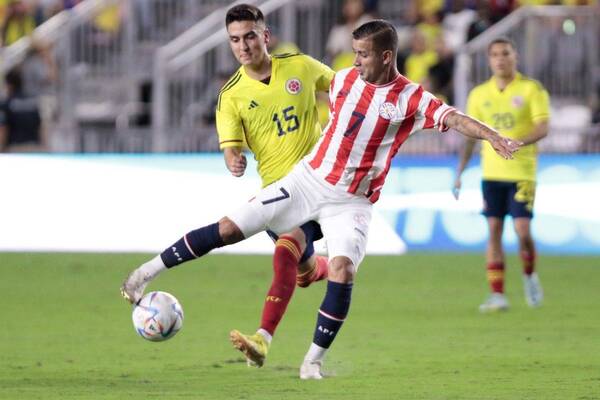 Crónica / La Albirró: Último amistoso del año, nueva derrota