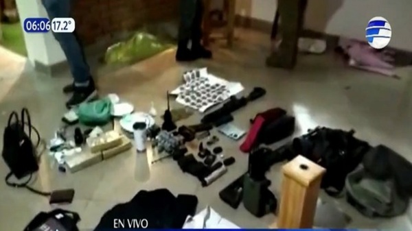 Presuntos sicarios y narcotraficantes detenidos tras allanamiento - Paraguaype.com