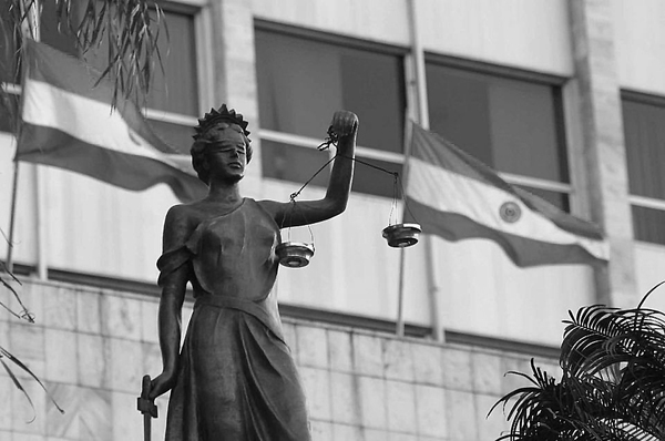La Fiscalía y su enredo para explicar su inacción | 1000 Noticias