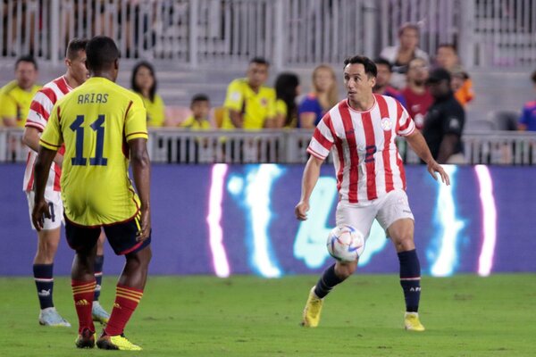 La Albirroja cayó ante Colombia en el último amistoso del año - trece