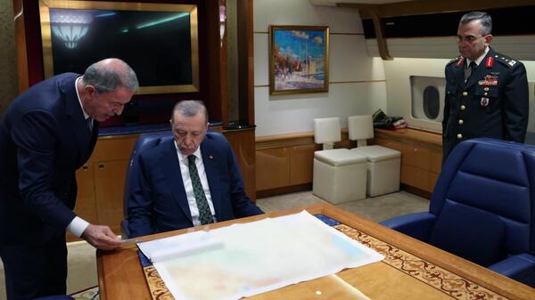 Turquía bombardea norte de Irak y Siria para neutralizar supuestos focos terroristas - .::Agencia IP::.