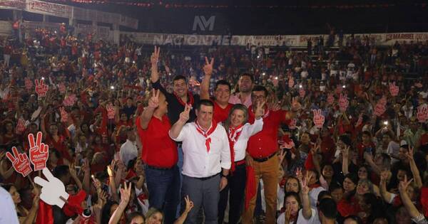 La Nación / Honor Colorado celebró un multitudinario cierre de campaña en Villa Hayes