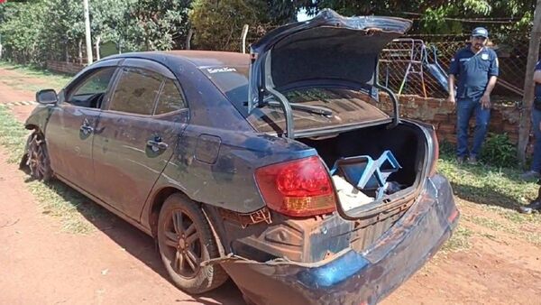 Gatillo fácil: Vehículo de víctimas tiene 23 impactos de bala