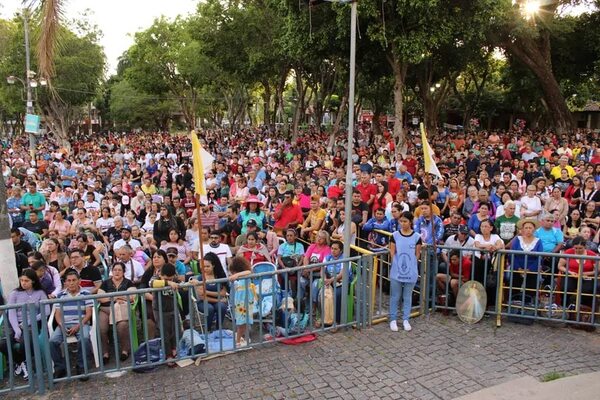 “Paz y reconciliación en las familias”, pidió monseñor Valenzuela durante misa en Caacupé - Nacionales - ABC Color