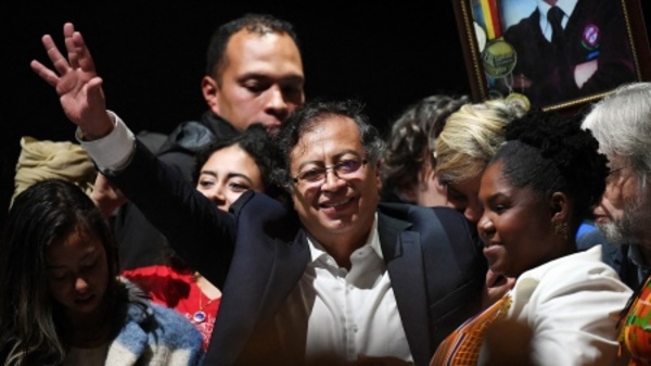 Colombia inicia el diálogo de paz con el ELN luego de cuatro años en suspenso
