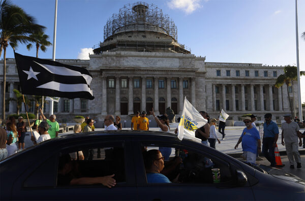 Nueva protesta contra la empresa eléctrica de Puerto Rico - MarketData