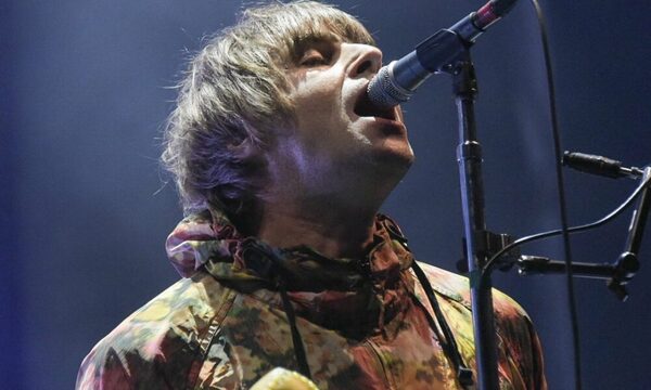 (VIDEO) ¡Un capo! Liam Gallagher dedicó una canción a su público paraguayo