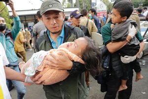 Mortal sacudida en Indonesia: terremoto deja unos 56 fallecidos y más de 700 heridos - Mundo - ABC Color