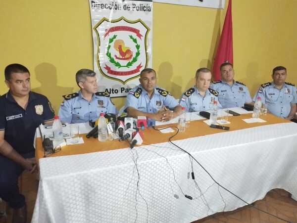 Policía presenta dudoso informe 36 horas después de acribillar a una pareja - La Clave