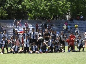 Sub 15: Libertad, el primero en consagrase   - Libertad - ABC Color