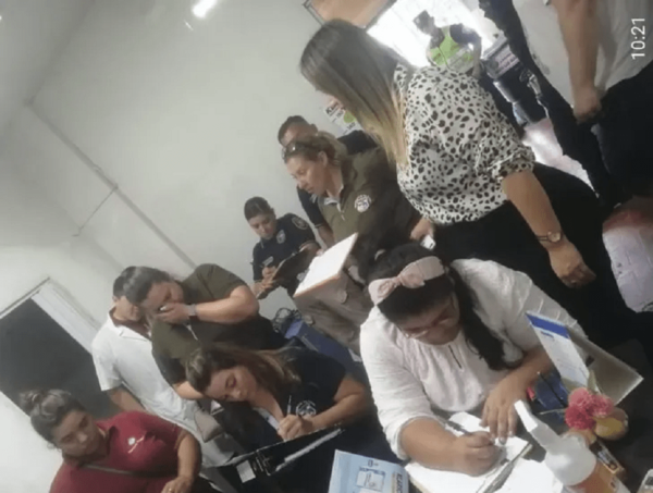Fiscalía allana clínica privada en San Antonio que operaría de forma irregular · Radio Monumental 1080 AM