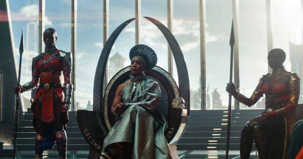La Nación / Sigue el reinado de “Wakanda” en la taquilla