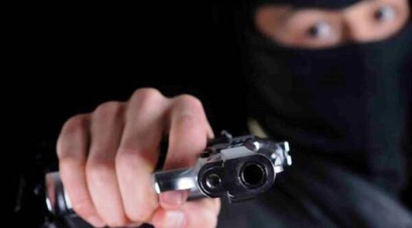Crónica / Malevos pelaron una estación de servicios en Tobatí