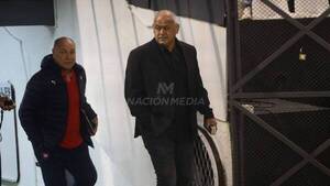 Crónica / Cerro: ¡Nadie se salvó! "Chiqui" Arce cañeó hasta a modelos