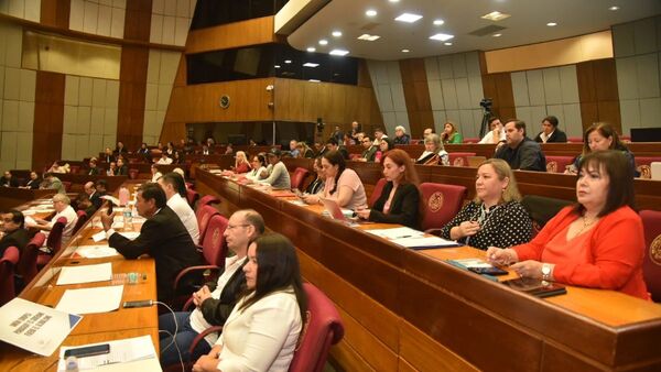Transformación Educativa: Piden derogar ley sobre convenio con UE