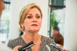 Gobierno de Abdo 'no identifica ni representa a nadie', según precandidata a senadora