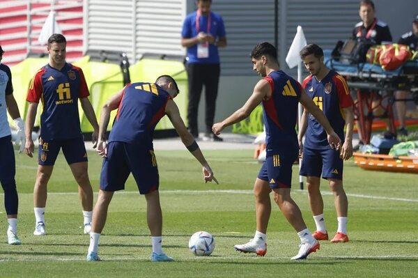 España, ante la maldición del debut - Fútbol Internacional - ABC Color