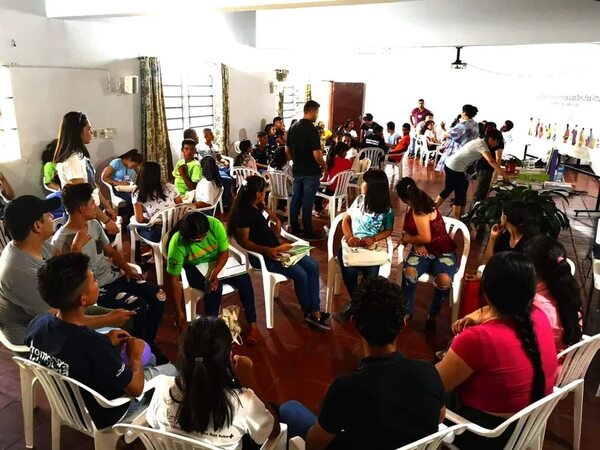 Jóvenes emprendedores debatieron sobre la realidad en las zonas rurales - Nacionales - ABC Color