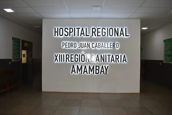 Video: indígena supuestamente obligada a limpiar piso de hospital donde tuvo a su hijo por cesárea - Nacionales - ABC Color