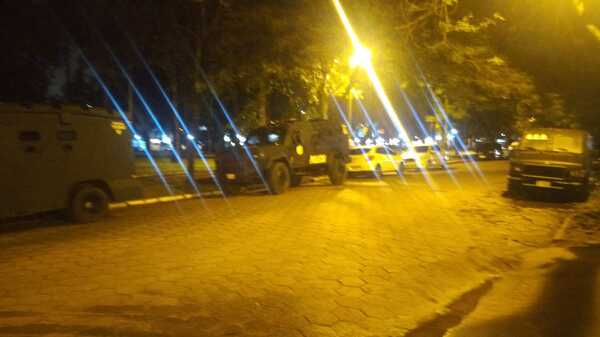 Ataque a puesto policial dejó tres agentes heridos - Radio Imperio