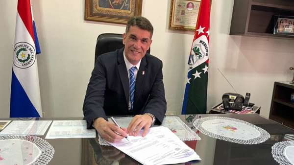 Ley que extiende mandato de intendentes hasta el 2026 queda promulgada