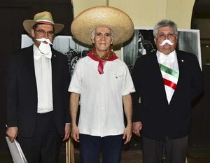 Conmemoraron el 112° aniversario de la Revolución Mexicana  - Sociales - ABC Color