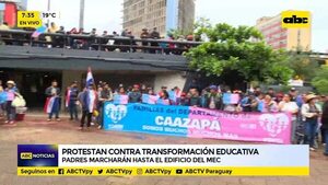 Protesta contra Transformación Educativa - ABC Noticias - ABC Color