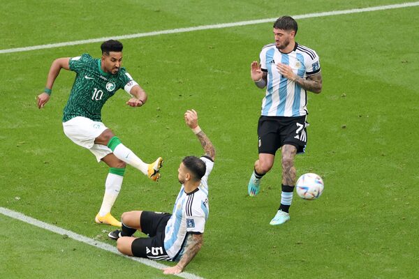 Argentina cayó por 2-1 ante Arabia Saudita en su debut - Unicanal