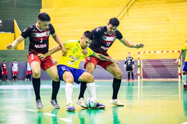 Kyrios sigue en lo alto de su serie