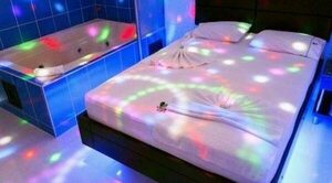 Joven denunció que el amigo de su novio la llevó a un motel y abusó de ella - Noticiero Paraguay