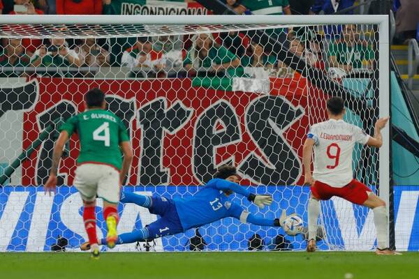 Crónica / Dinamarca-Túnez y México-Polonia: Todos se neutralizaron entre sí