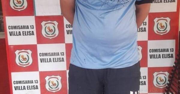 La Nación / Detienen a supuesto delincuente que asaltaba con destornillador en calles de Villa Elisa
