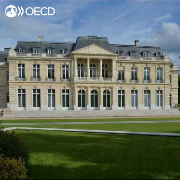 La OCDE recorta sus previsiones para economía mundial y pone la inflación como prioridad número uno - Revista PLUS