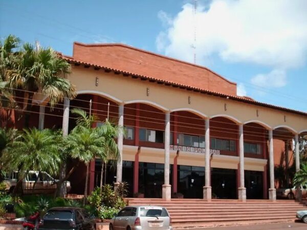 Denuncia retraso de pago en Municipalidad de Hernandarias - ABC en el Este - ABC Color