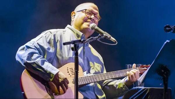 Crónica / Ñandereja el cantante Pablo Milanés