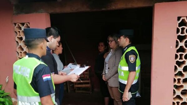 Por presunto maltrato, Fiscalía allana casa y rescata a tres perros