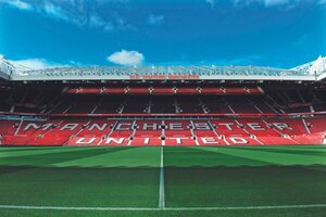 Los propietarios del Manchester United planifican poner en venta el club